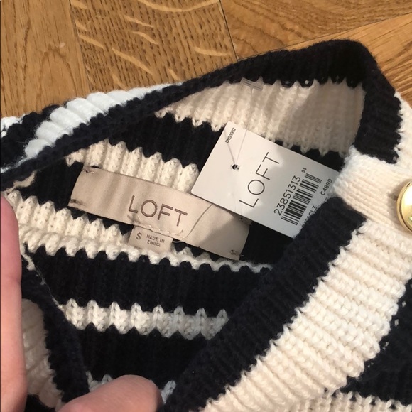 Ann Taylor loft sleeveless knit top - NWT - small - Picture 4 of 4